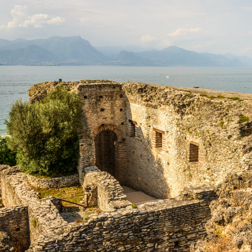 Grotte di Catullo e Villa Romana